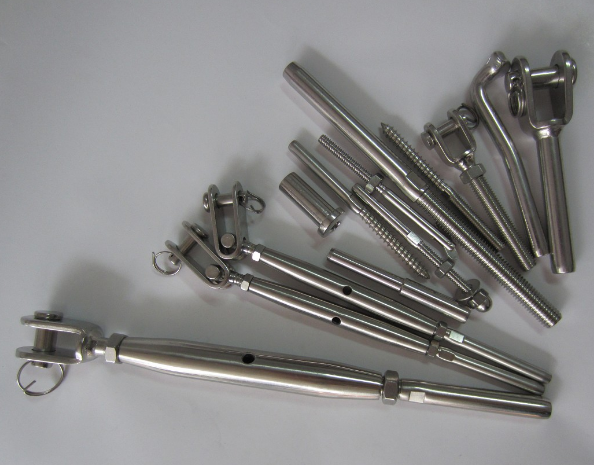 Bottlesscrew with Jaw and Terminal Stud Full Body Turnbuckle SS316