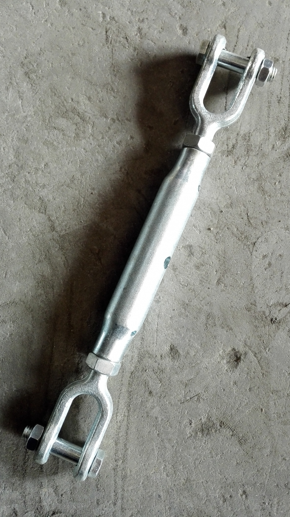 Factory Selling DIN1478 Steel Turnbuckle Tube Closed Body