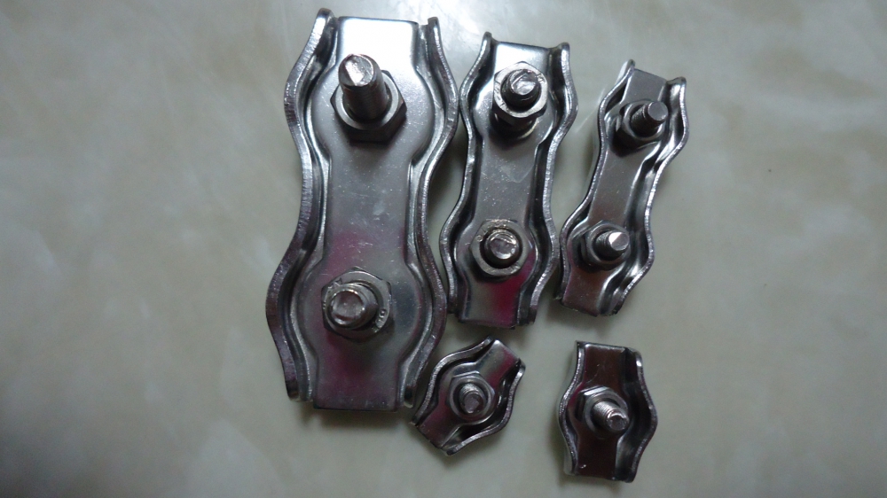 Galivanized Stamping Double Wire Clip